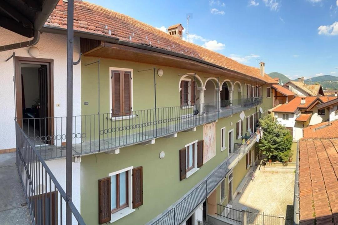 La Locanda - Antica Cartiera Pella Exterior foto